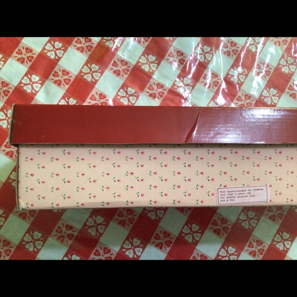 14" Brinn's Porcelain Edition Collector Doll 1988 Original Box COA - Picture 11 of 11